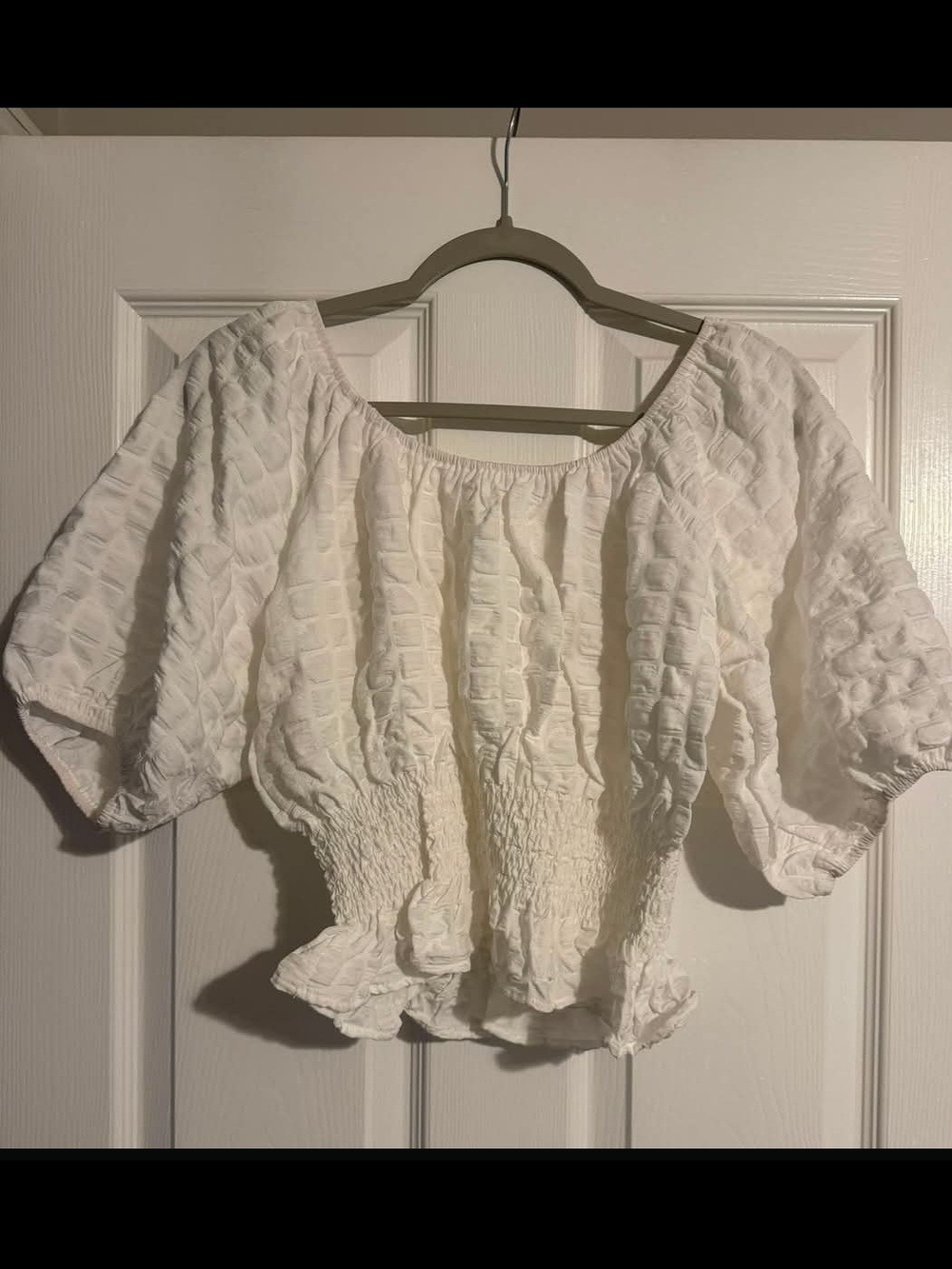 Lizard Thicket Cream Textured Smocked Peasant Blouse